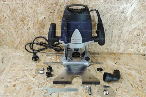 Фрезерна машина Wintech WER-2000 E